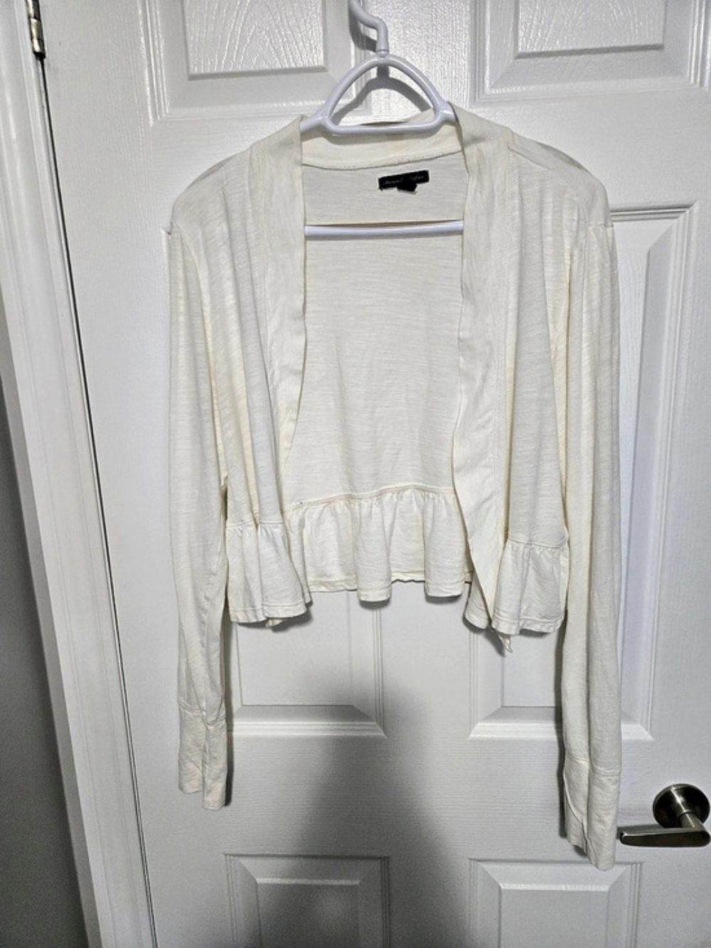 American Eagle Outfitters Ruffled Open Front Cardigan Cream XL